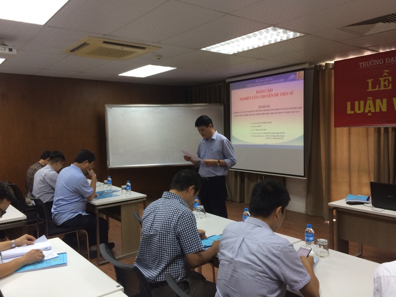 Báo cáo thành công chuyên đề do NCS Hoàng Xuân Thịnh và NCS Đặng Xuân Thao nghiên cứu