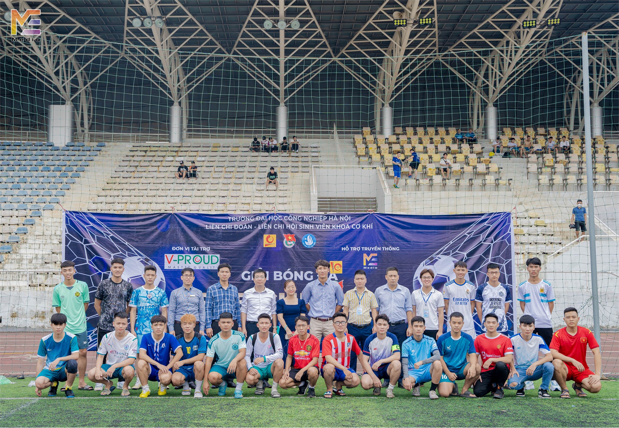Khai mạc `Giải bóng đá nam sinh viên khoa Cơ khí - FME Cup 2022`