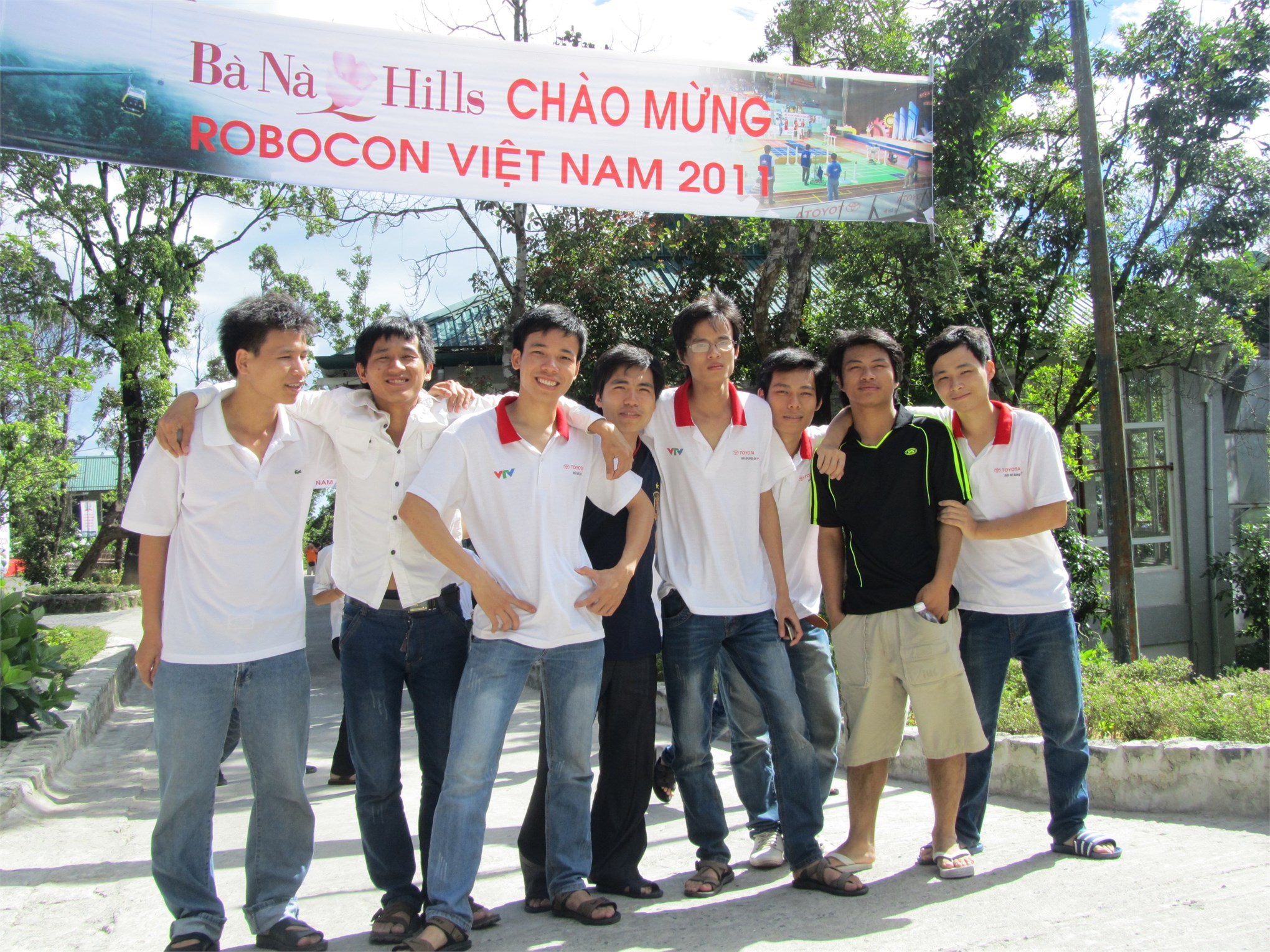 Cựu sinh viên Đỗ Tất Kiên- Phó Giám đốc kinh doanh dịch vụ của công ty TNHH Cybertech Việt Nam