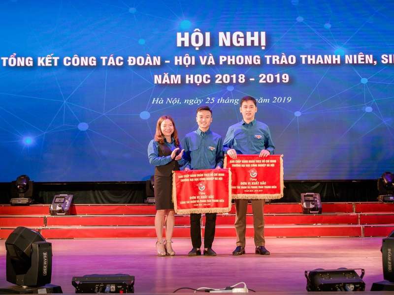Liên chi đoàn, Liên chi Hội sinh viên Khoa Cơ khí vinh dự đón nhận bằng khen của Trung ương Đoàn, Hội sinh viên Thành phố Hà Nội