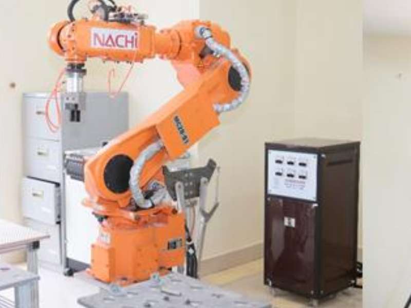 Ngành Robot và Trí tuệ nhân tạo - Xu hướng Cách mạng Công nghiệp 4.0