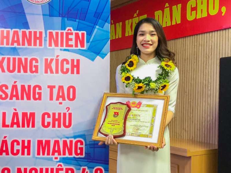 Cô gái đam mê kỹ thuật - Nguyễn Thị Trà cựu sinh viên Cơ khí K11